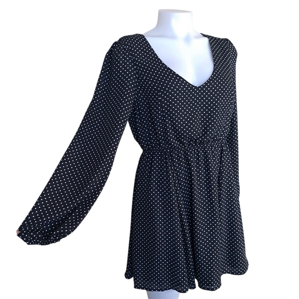 Forever 21 Women's Dress Pullover Long Sleeves Black/White Dots Lining Size M‎